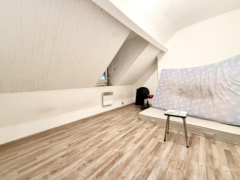 Maison - 98 m² - 5 pièces