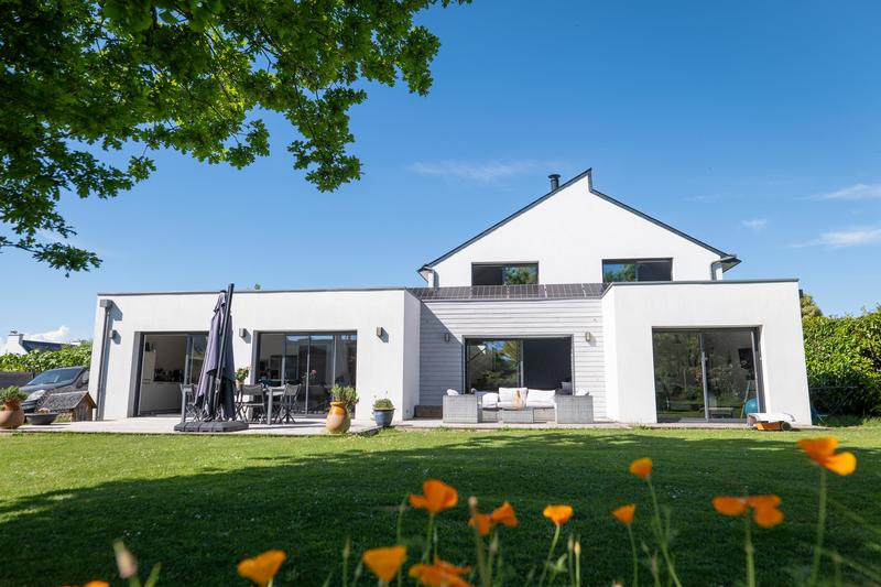 Maison d'architecte - 250 m² - 8 pièces