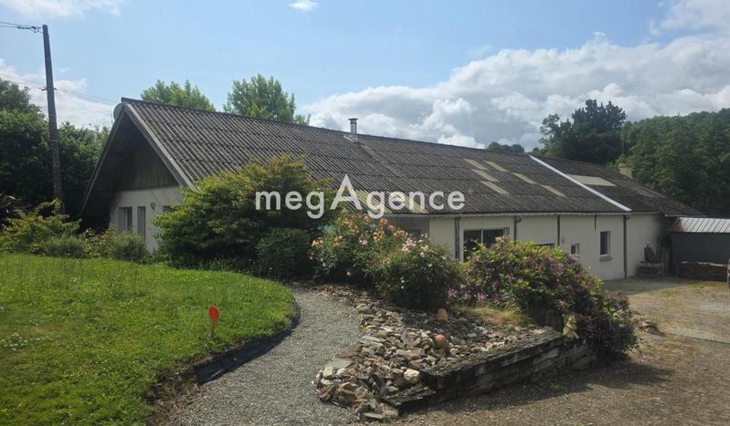 Maison - 315 m² - 5 pièces