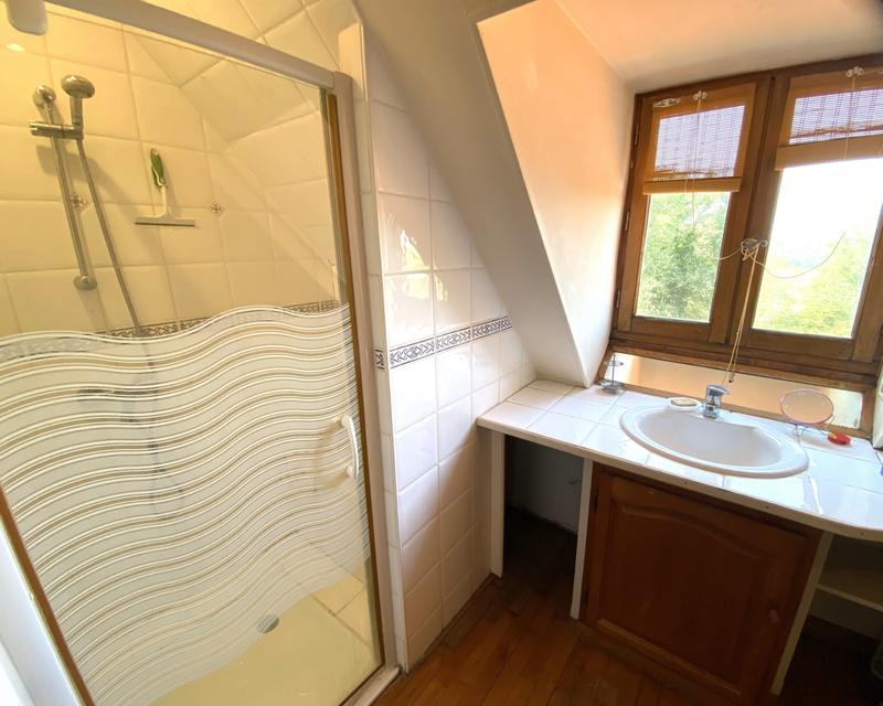 Maison traditionnelle - 174 m² - 7 pièces