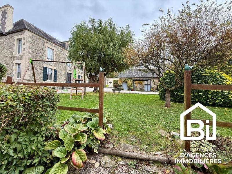 Maison en pierre - 160 m² - 7 pièces