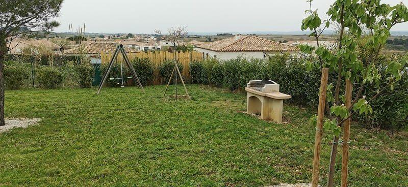 Maison - 240 m² - 6 pièces