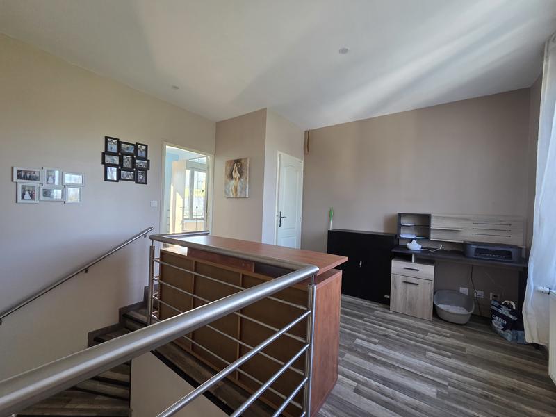 Maison - 137 m² - 5 pièces