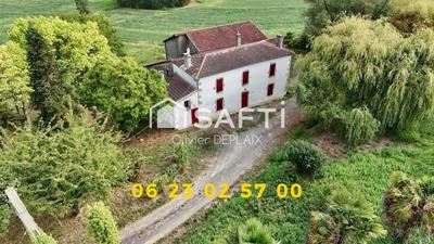 Maison - 137 m² - 4 pièces