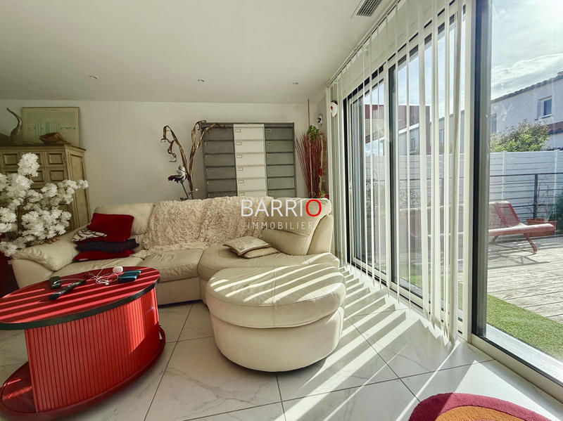 Maison - 97 m² - 3 pièces