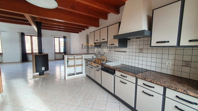 Duplex - 102 m² - 5 pièces