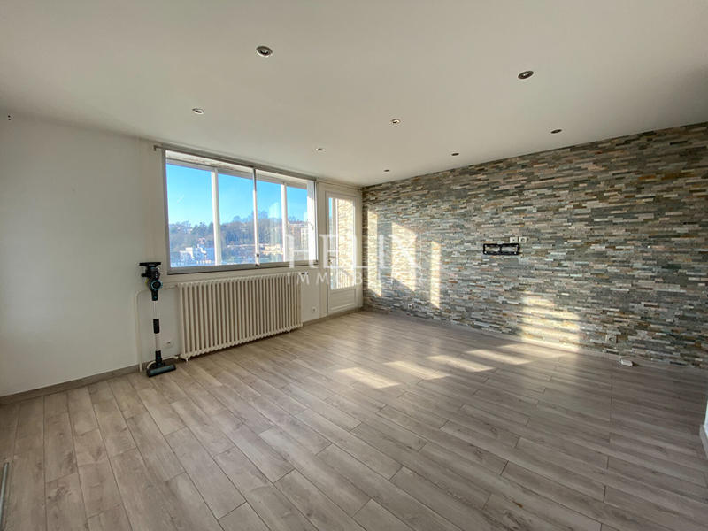 Appartement - 75 m² - 4 pièces