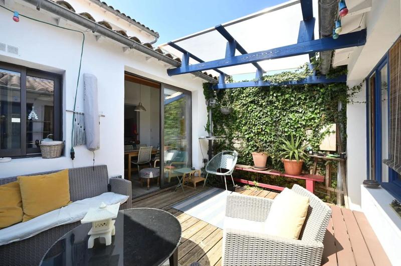 Maison de ville - 100 m² - 5 pièces