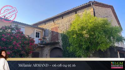 Remise - 192 m² - 1 pièce