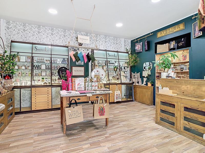 Fonds de commerce - Magasins - 22 m²