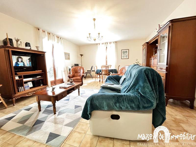 Maison - 95 m² - 4 pièces