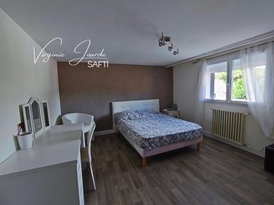 Maison - 175 m² - 6 pièces