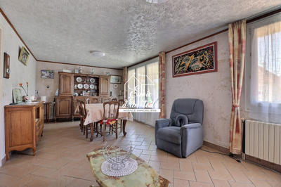 Maison - 80 m² - 3 pièces