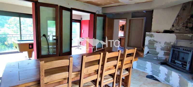 Maison - 174 m² - 4 pièces