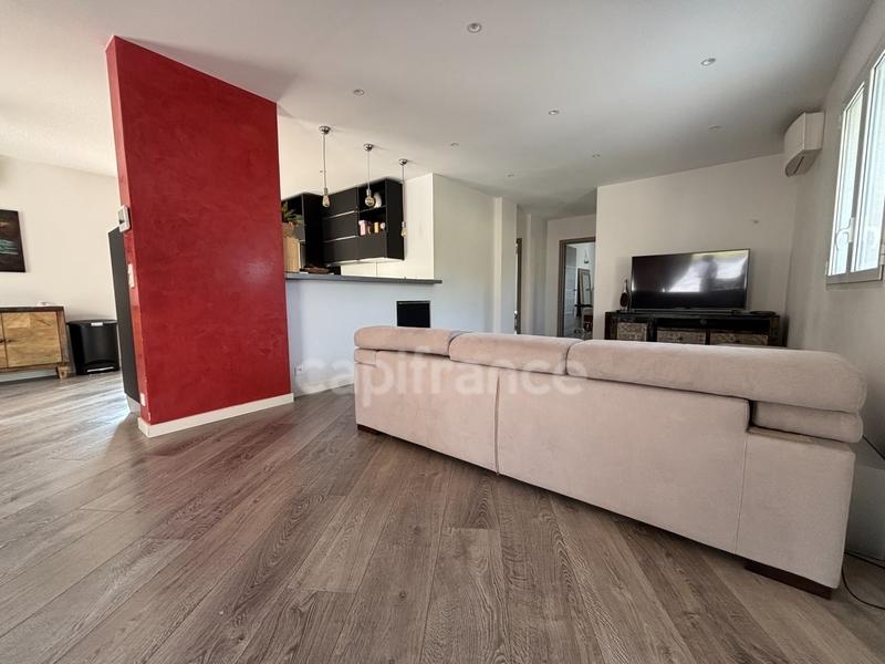 Maison - 170 m² - 6 pièces