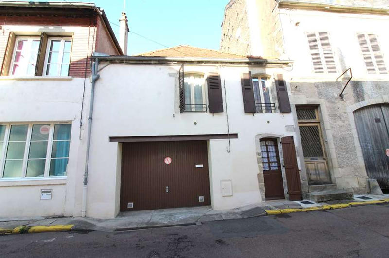 Maison - 60 m² - 4 pièces