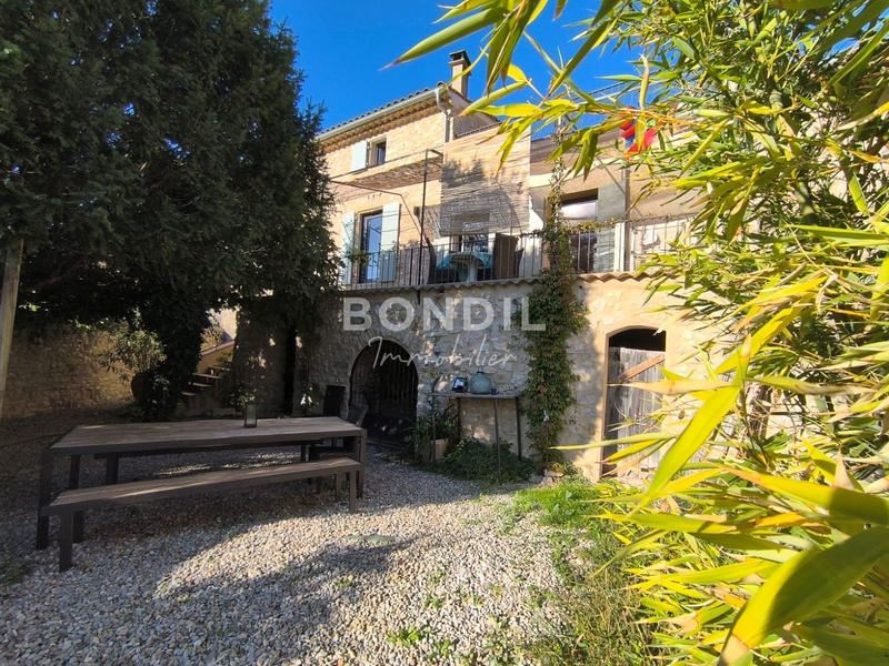 Maison de village - 87 m² - 5 pièces