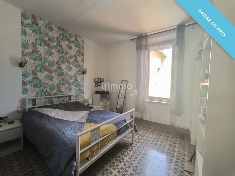 Maison - 260 m² - 9 pièces