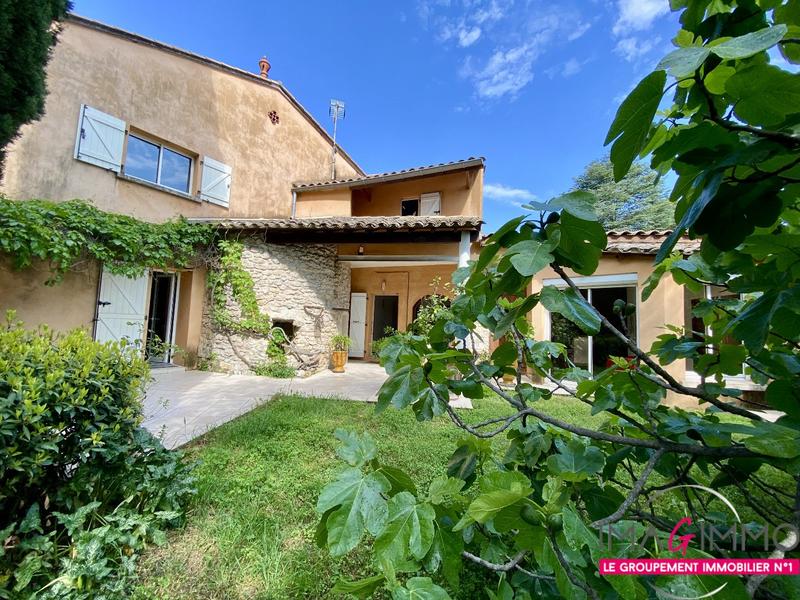 Maison de ville - 170 m² - 5 pièces