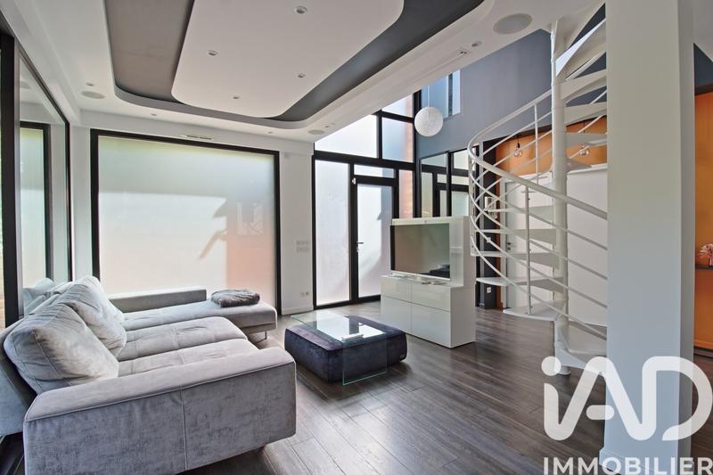 Maison de maîtres - 132 m² - 6 pièces