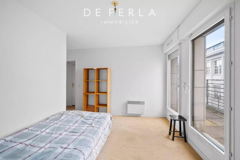 Studio - 114 m² - 6 pièces