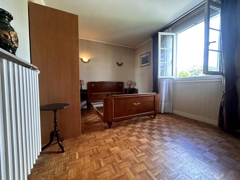 Maison traditionnelle - 116 m² - 6 pièces