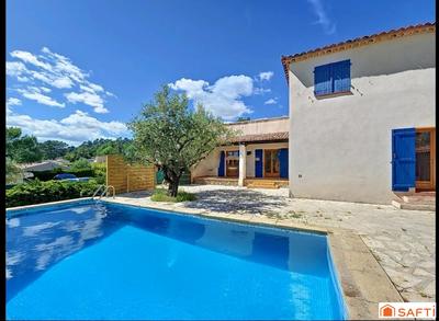 Villa - 90 m² - 3 pièces