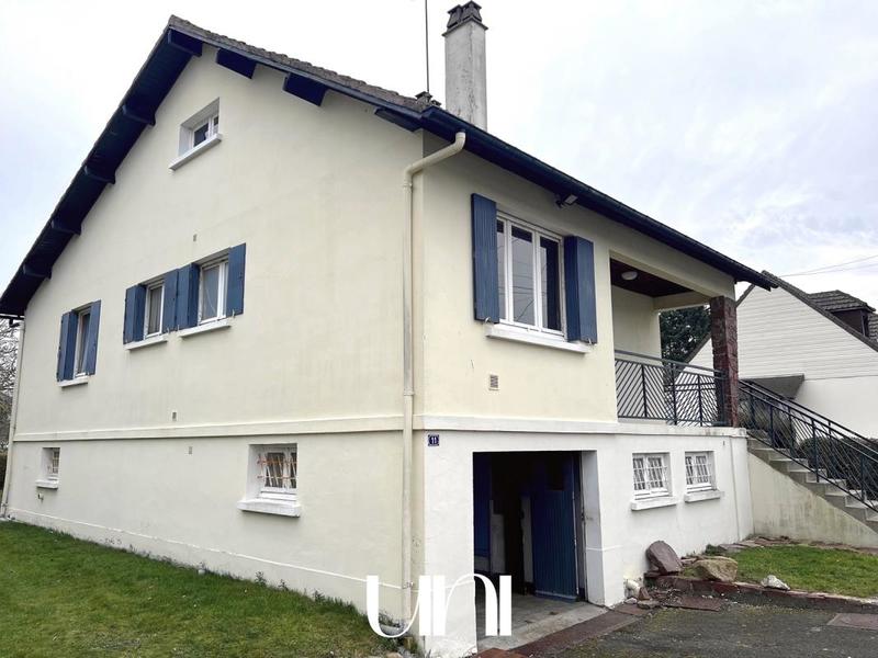 Maison - 80 m² - 4 pièces