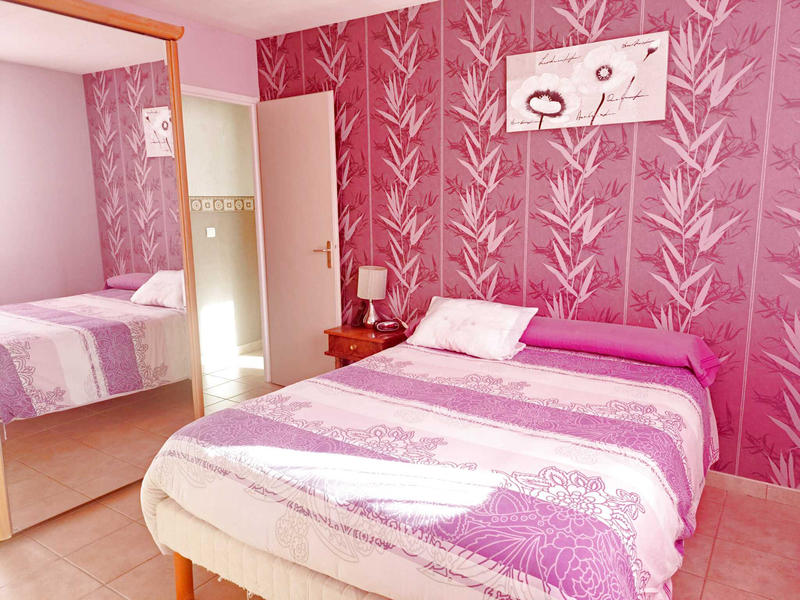 Villa - 100 m² - 5 pièces