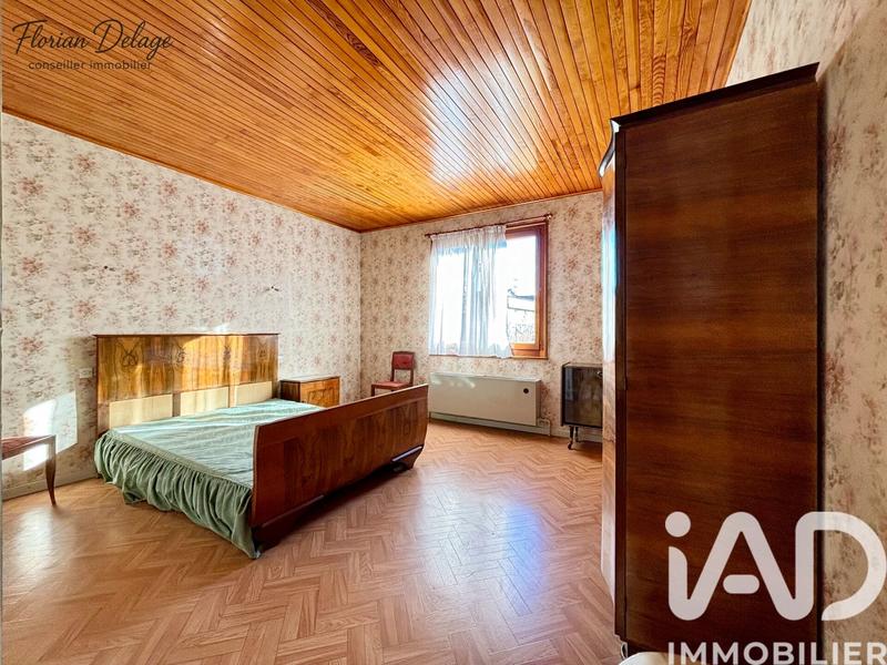 Maison de village - 227 m² - 9 pièces