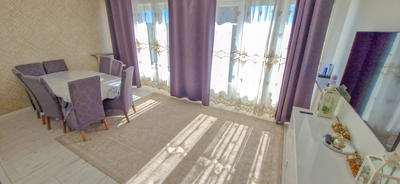 Maison - 178 m² - 10 pièces