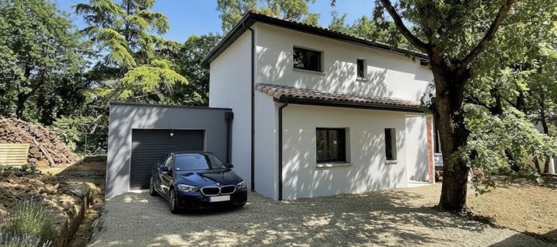 Maison - 106 m² - 4 pièces