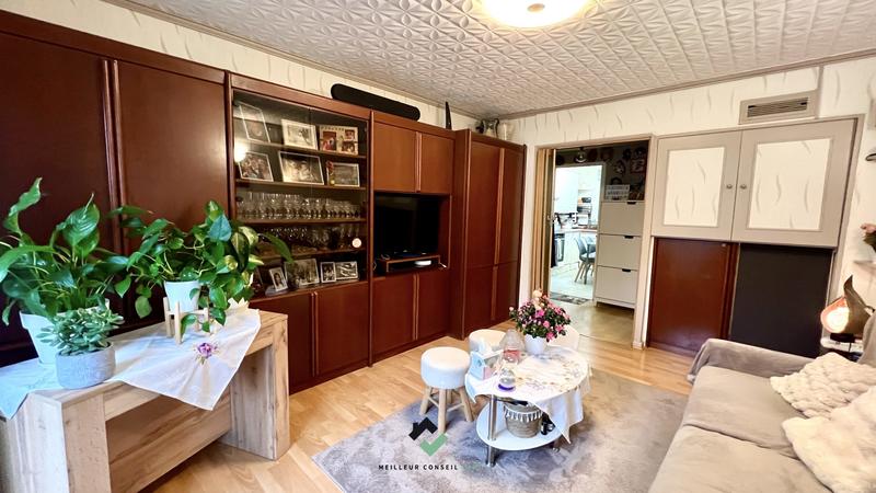 Appartement - 64 m² - 4 pièces