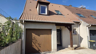 Maison - 77 m² - 5 pièces