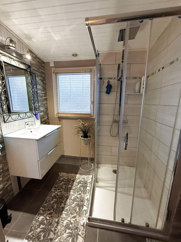 Maison - 80 m² - 7 pièces