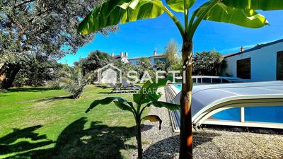 Villa - 301 m² - 11 pièces