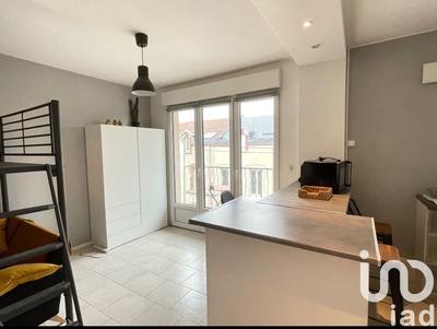 Studio - 27 m² - 1 pièce