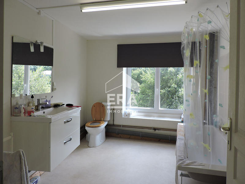 Maison - 558 m² - 20 pièces