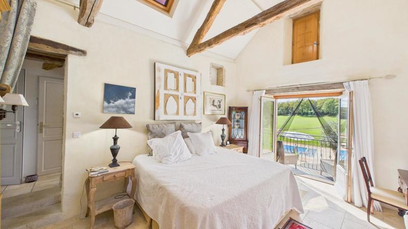 Propriété - 200 m² - 7 pièces