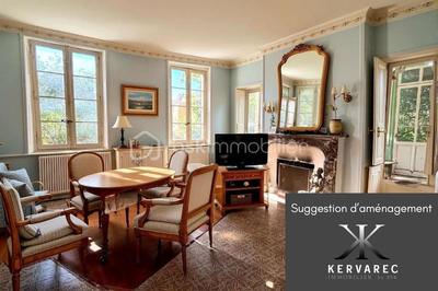 Maison - 338 m² - 14 pièces