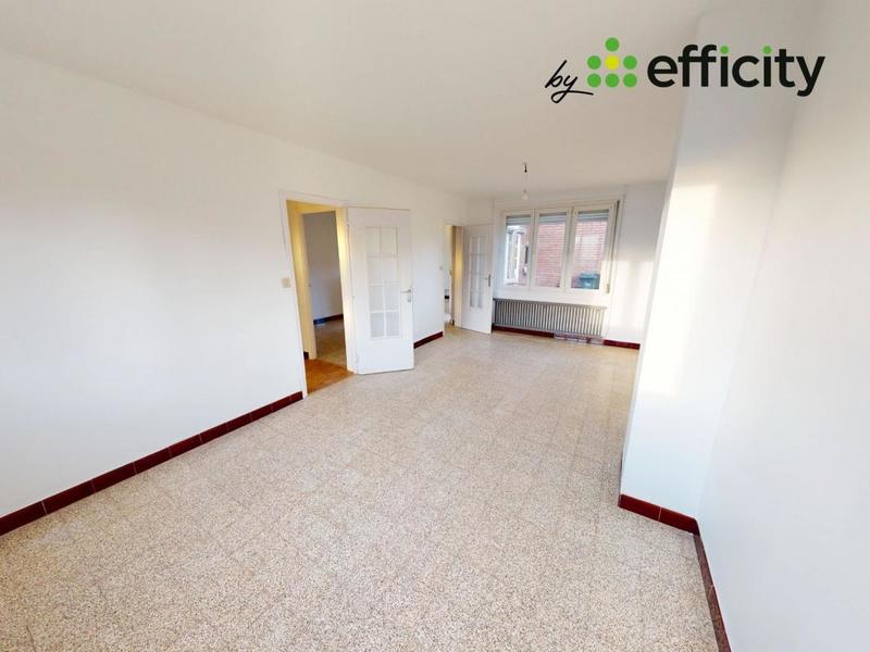 Maison - 76 m² - 5 pièces