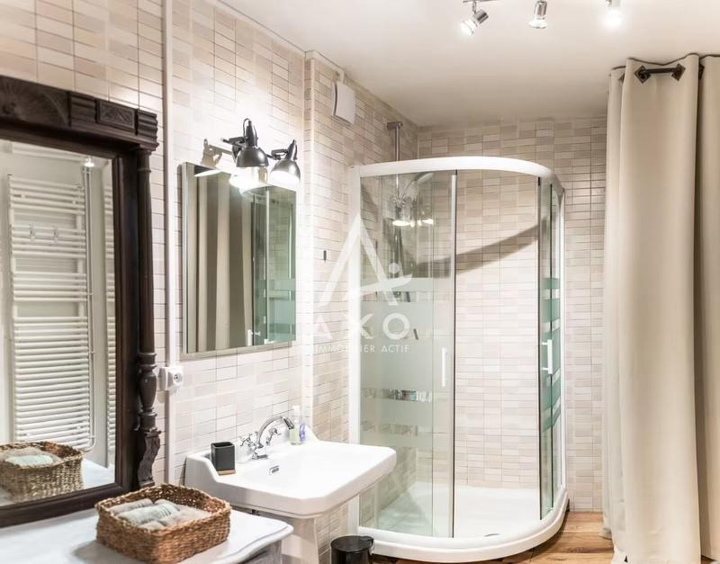 Longère - 250 m² - 6 pièces