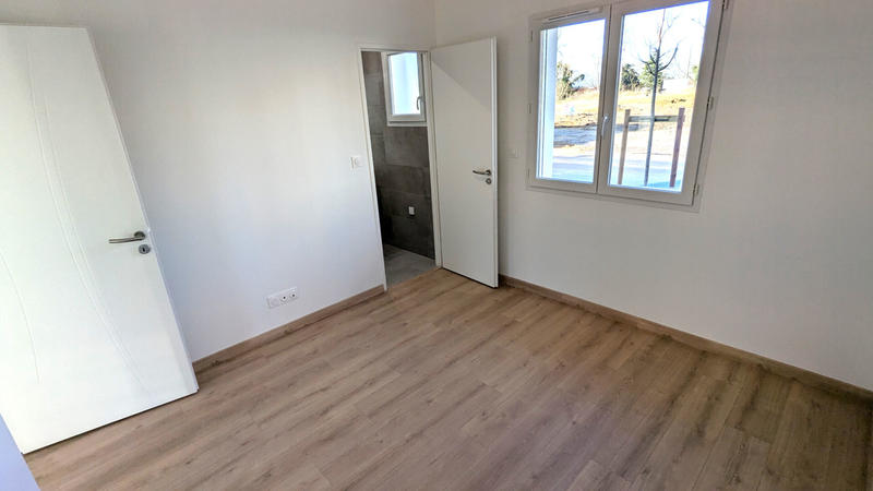 Maison - 94 m² - 4 pièces