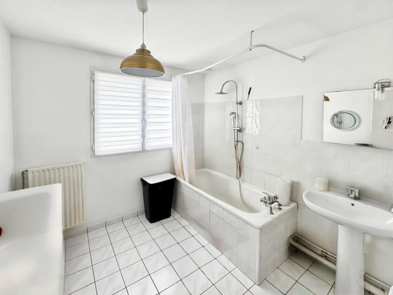 Maison - 87 m² - 4 pièces