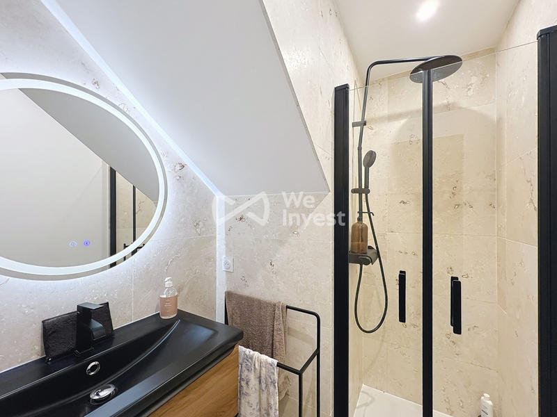 Maison traditionnelle - 110 m² - 5 pièces