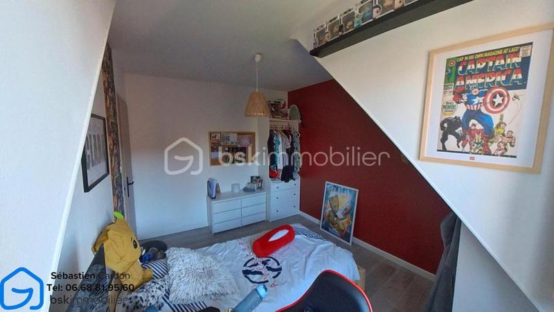 Maison traditionnelle - 96 m² - 6 pièces