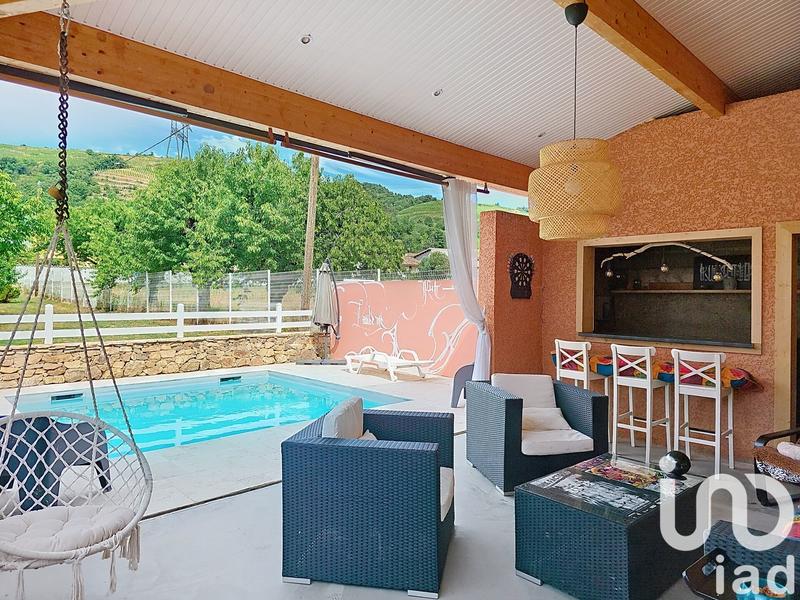 Maison - 143 m² - 5 pièces