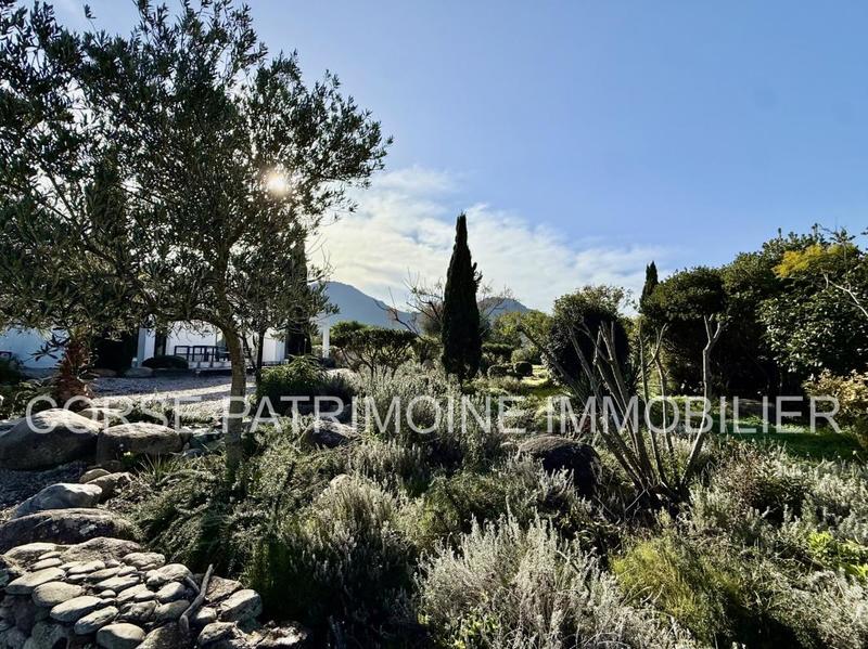 Villa - 135 m² - 6 pièces