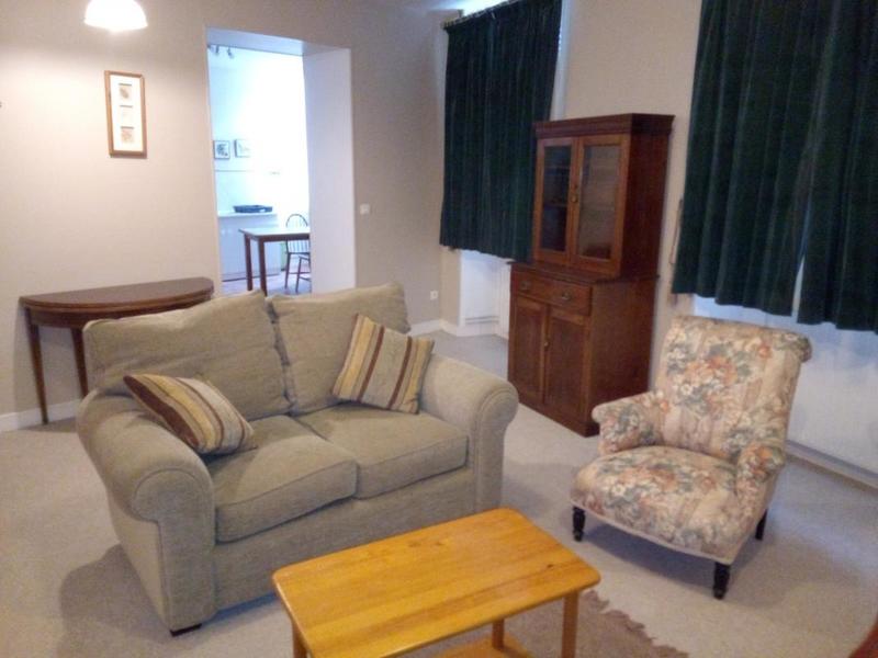 Maison - 410 m² - 16 pièces