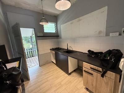 Maison - 82 m² - 5 pièces